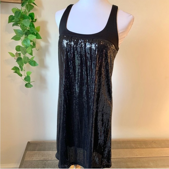 Eight Sixty Dress - Picture 2 of 5